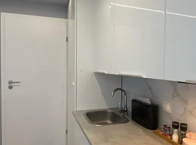 Apartment Enes Legnicka Street A Breslau